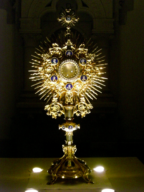 adoration adoration